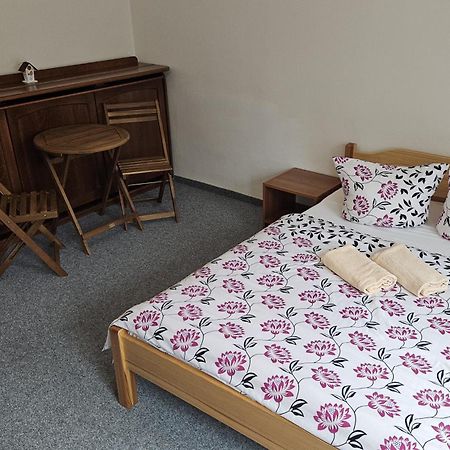 U Pohody Hotel Kovarska Ngoại thất bức ảnh