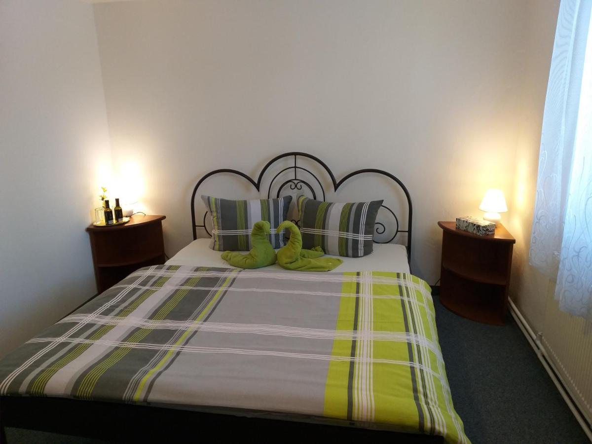 U Pohody Hotel Kovarska Ngoại thất bức ảnh