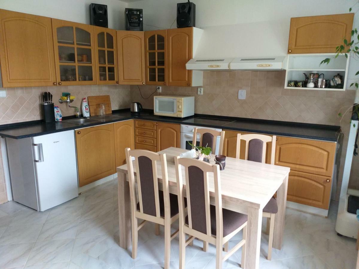 U Pohody Hotel Kovarska Ngoại thất bức ảnh